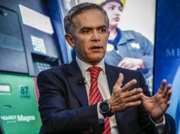 En el encuentro, el presidente de la Conago, Miguel Ángel Mancera  también presidió una reunión de la Comisión de Seguridad. SUN / ARCHIVO