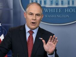 El administrador de la EPA, Scott Pruitt, afirmó que EU no tiene motivo para disculparse luego de su salida del acuerdo. EFE / S. Thew