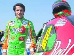 Salvador de Alba Jr hizo un tiempo de 30.632 segundos en el Trióvalo de Cajititlán para llevarse la pole. ESPECIAL / S. Pimentel