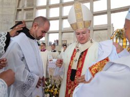 Francisco Robles Ortega ordenó a 22 sacerdotes y siete diáconos, en ceremonia realizada en el Santuario de los Mártires. FACEBOOK / Prensa Arzobispado de Guadalajara