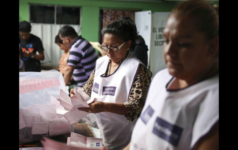 Lorenzo Córdova expuso que los 962 incidentes registrados están dentro del rango de un proceso electoral. SUN / C. Blanquet