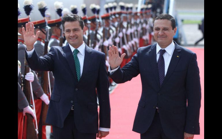 Peña Nieto cumple una visita de Estado de apenas día y medio en Guatemala. EFE / E. Biba