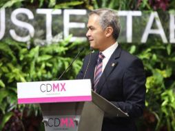 Mancera viajará acompañado por la gobernadora de Sonora, Claudia Pavlovich. TWITTER / @ManceraMiguelMX