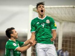 Raúl Jiménez festeja su gol. MEXSPORT / J. Ramirez