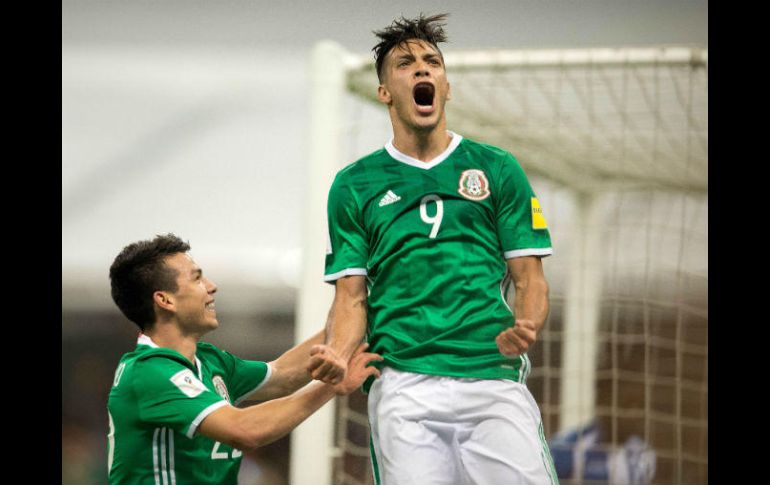 Raúl Jiménez festeja su gol. MEXSPORT / J. Ramirez