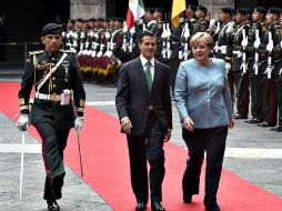 Enrique Peña Nieto y Angela Merkel tendrán una reunión bilateral con sus respectivas comitiva. AFP / A. Estrella