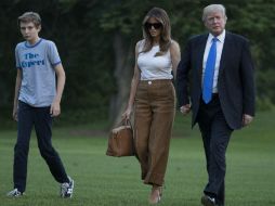 Melania llegó a la Casa Blanca con Trump y su hijo de 11 años, Barron. AP / C. Kaster