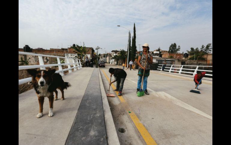 Vecinos de la zona dijeron estar contentos por las obras, pero denuncian inseguridad en la zona. EL INFORMADOR / G. Gallo