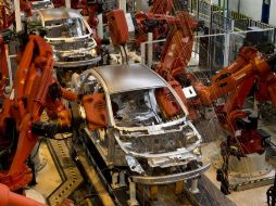 Pocos ejercen. Del 42% de las personas que estudiaron ingeniería, 19% están ocupados en la industria automotriz. NTX / ARCHIVO