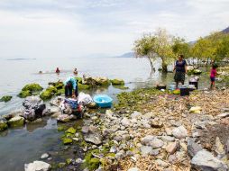 Con los nuevos pozos se pretende que los habitantes dejen de consumir agua contaminada por metales pesados. EL INFORMADOR / ARCHIVO