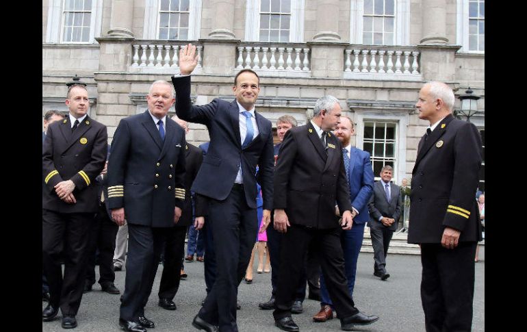 Varadkar se desplazará hasta la residencia del presidente irlandés, Michael D. Higgins, para formalizar su nombramiento. AFP / P. Faith