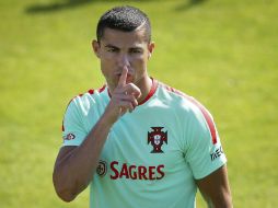 Recientemente, el capitán portugués celebró el título de Liga en España y el campeonato de la Champions League. EFE / A. Kosters