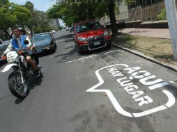 A partir de hoy los automovilistas podrán estacionarse en mil 600 cajones que funcionarán con el sistema de parquímetros virtuales. EL INFORMADOR / E. Barrera