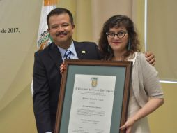 Fernando del Paso no asistió a la ceremonia y en su representación estuvo su hija Paulina Alicia del Paso Gordillo. ESPECIAL / gaceta.uabc.edu.mx