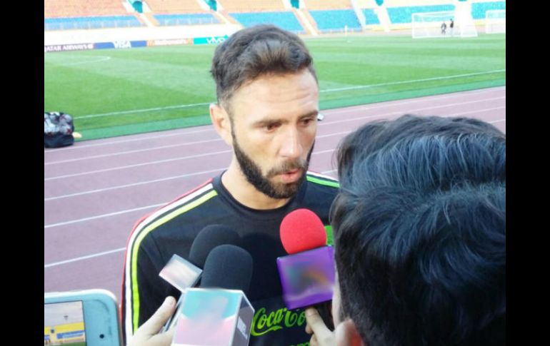 ''Estoy aquí y no pensando en mi futuro, sólo en el presente, que es este evento (la Copa Confederaciones)'', mencionó. SUN /