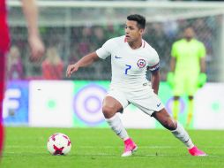 Hoy se define. Alexis Sánchez, uno de los jugadores estrellas de Chile, está en duda para el partido de hoy contra Camerún. AP /