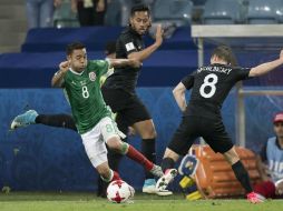 Los ánimos caldeados dieron lugar a choques físicos en el último tramo del partido en Sochi, en el que México ganó por 2-1. TWITTER / @miseleccionmx