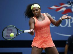 Aunque cree que tendría pocas posibilidades contra hombres, McEnroe considera a Williams la mejor jugadora del circuito femenino. AP / ARCHIVO