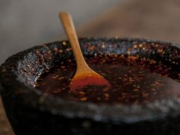 El molcajete fue, por antonomasia, el instrumento para moler todo tipo ingredientes en la antigua culinaria mexicana. EL INFORMADOR / ARCHIVO