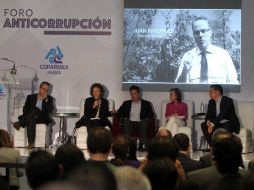 Participantes en el Club de Industriales: Juan Pardinas, Jacqueline Peschard,  Diego Petersen, María Amparo Casar y Eduardo Bohórquez. EL INFORMADOR / E. Barrera