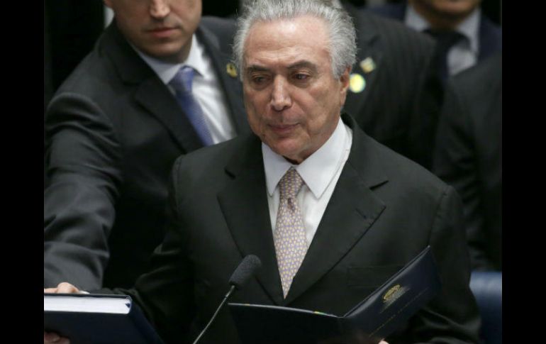 Temer ya está en riesgo de ser suspendido como presidente en caso de que se autorice una pesquisa en su contra por corrupción. AP / ARCHIVO