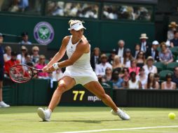 En la próxima ronda, la número uno del tenis se medirá a la ganadora del duelo entre Kirsten Flipkens y Misaki Doi. AFP / G. Kirk