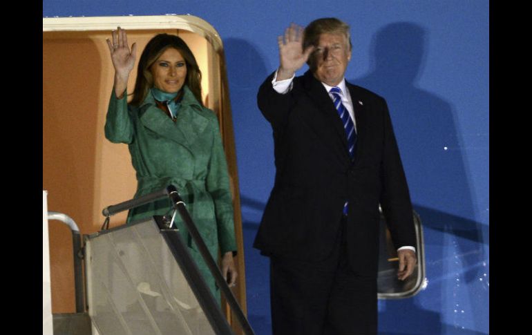 Trump llegó acompañado por su esposa Melania, su hija Ivanka y su yerno Jared Kushner. AP / A. Keplicz