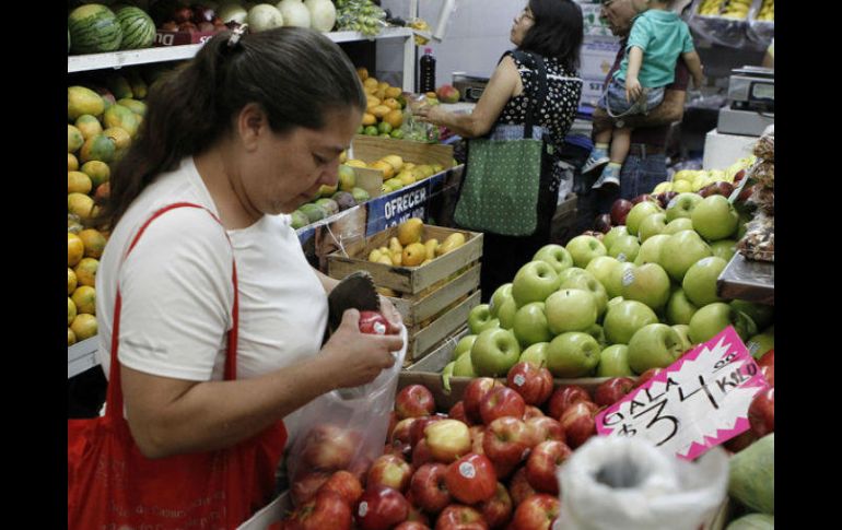 Producto del aumento en el consumo privado, la variación anual llegó a 5.0%, la tasa más alta desde julio de 2012. EL INFORMADOR / ARCHIVO