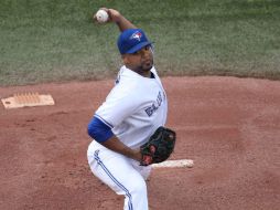 El dominicano Francisco Liriano lanzó seis sólidos innings. AFP / T. Szczerbowski