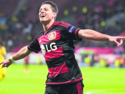 Javier Hernández se encuentra entre los jugadores que podrían salir del Leverkusen. EFE / ARCHIVO