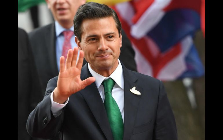 Enrique Peña Nieto asiste a la Cumbre del G-20, en Alemania. AFP / P. Stollarz