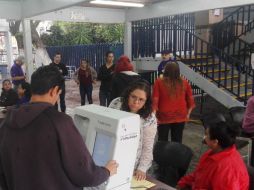 Consejeros electorales de Querétaro, Ciudad de México y Oaxaca, participan como observadores del ejercicio. EL INFORMADOR / R. Bobadilla