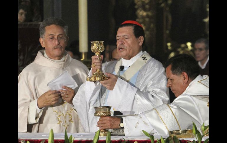 Rivera Carrera llamó a los feligreses a rezar por los responsables mundiales de los temas económicos. NTX / ARCHIVO