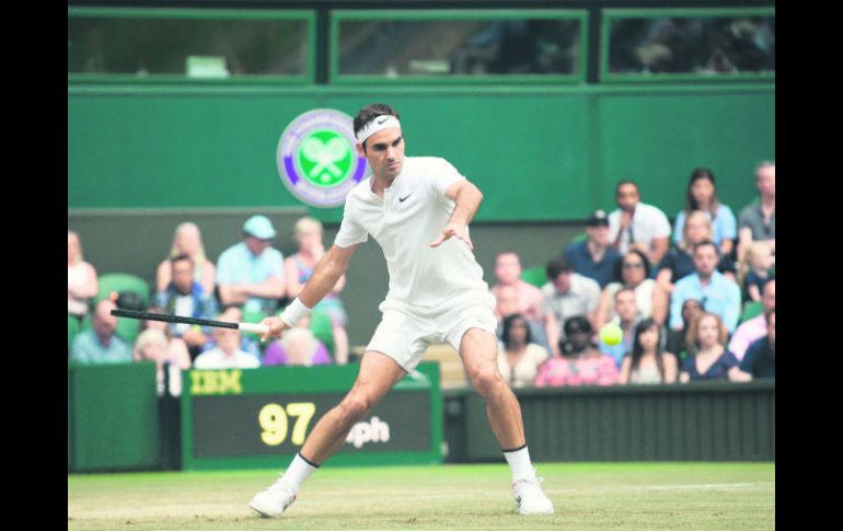 Cuarta ronda. El suizo Roger Federer tendrá como rival hoy en los Octavos de Final al búlgaro Grigor Dimitrov. AFP /