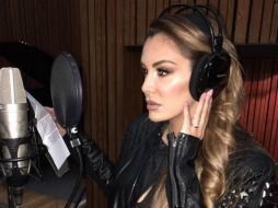 Ninel Conde dijo que su problema podría ser que no sabe estar sola. INSTAGRAM / ninelconde