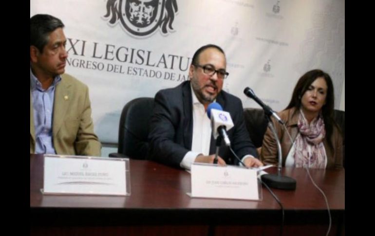 Juan Carlos Anguiano, presidente de la Comisión de Turismo en el Congreso, dio la iniciativa de reforma a la ley estatal de hacienda. EL INFORMADOR /