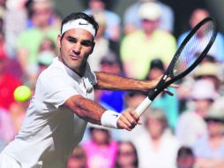 Roger Federer ganó su primera final de un Grand Slam en 2003 en Wimbledon. 14 años después, el suizo va por su octava corona. AFP / ARCHIVO