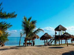 Las playas limpias son factor determinante para el desarrollo de la actividad turística, importante motor de la economía nacional. NTX / ARCHIVO