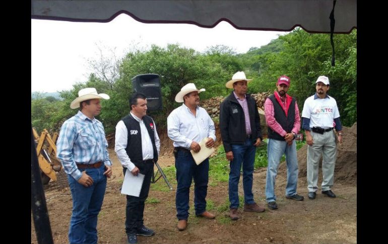 Seder realiza campaña de eliminación de brucelosis y tuberculosis bovinas en 32 municipios, dijo el representante. TWITTER / JaliscoSEDER