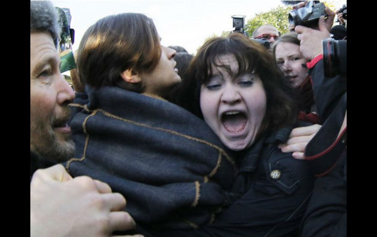 Los asistentes mostraron oposición con el grito ¡No a la censura, no a la dictadura! AP / ARCHIVO