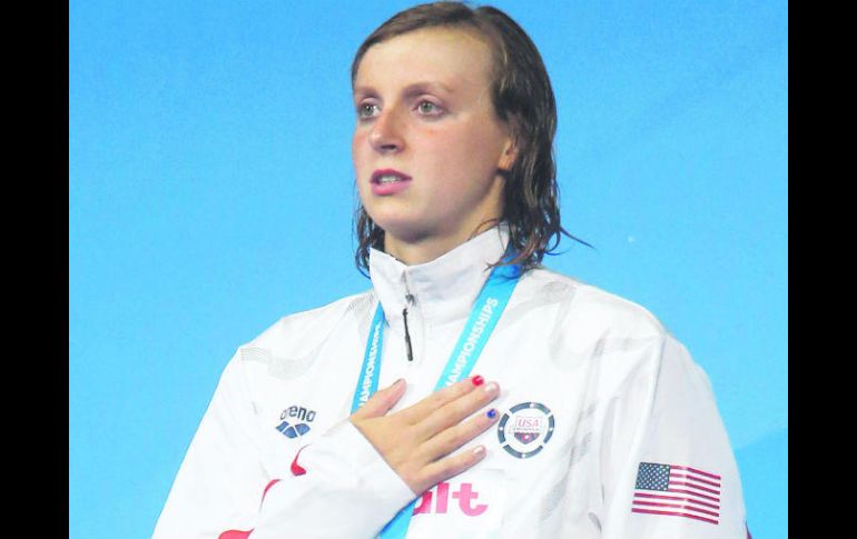 Imparable. Con los dos de ayer, Katie Ledecky suma en total 11 oros en Mundiales de Natación. AP /