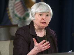 El organismo presidido por Janet Yellen indica que comenzarán a reducir los activos para estimular la economía estadounidense. AP / ARCHIVO