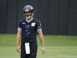 El equipo reportó inicialmente que Flacco estaría fuera de actividad durante tres o seis semanas. AP / ARCHIVO