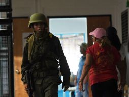 La elección de los asambleístas se lleva a cabo este domingo pese a amenaza de la oposición de un 'boicot'. AFP / J. Barreto