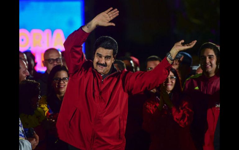 'Se acabo el sabotaje de la Asamblea Nacional', aseguró Maduro ante miles de Chavistas. AFP / R. Schemidt