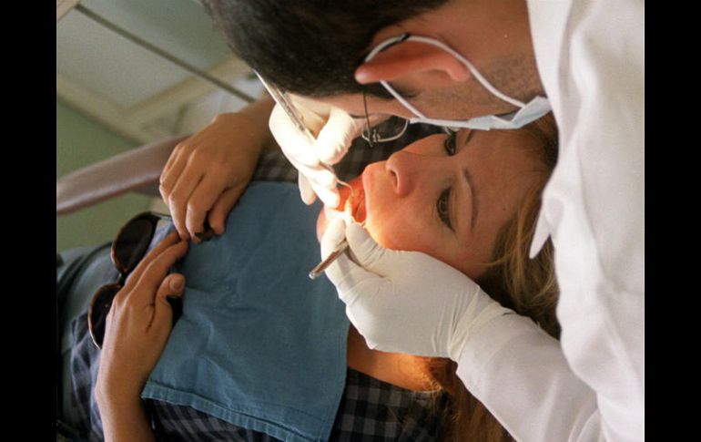 Señalan que las bacterias situadas en la placa dental o la saliva podrían terminar en la sangre. EL INFORMADOR / ARCHIVO