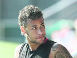 Neymar. Los medios habían anunciado que el jugador podía viajar a Doha y pasar el reconocimiento médico previo a su fichaje por el PSG. AP /