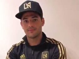 Mediante su cuenta de Twitter, Vela confirmó su traspaso al equipo de Los Ángeles. TWITTER / @11carlosV