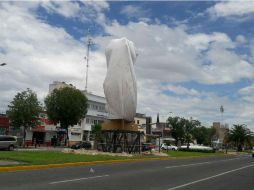 La obra, con referencia a la Virgen de Guadalupe y la Diosa Coatlicue, será develada el 14 de agosto. EL INFORMADOR / E. Barrera