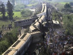 La televisión estatal indicó que el accidente se debió probablemente a un fallo en uno de los trenes. EFE / H. Gouda